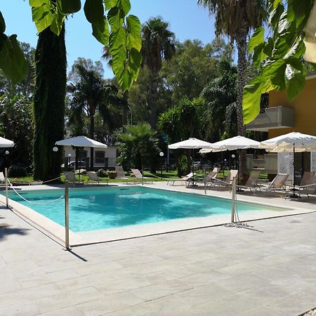 Oasi Park Hotel Mascali Bagian luar foto