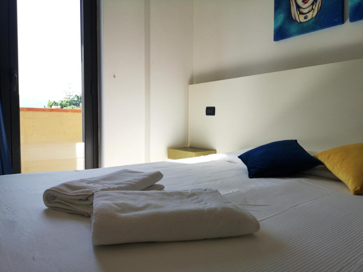 Oasi Park Hotel Mascali Bagian luar foto