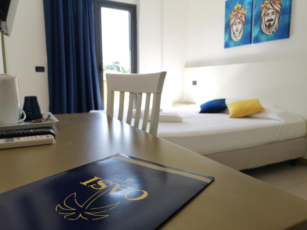 Oasi Park Hotel Mascali Bagian luar foto