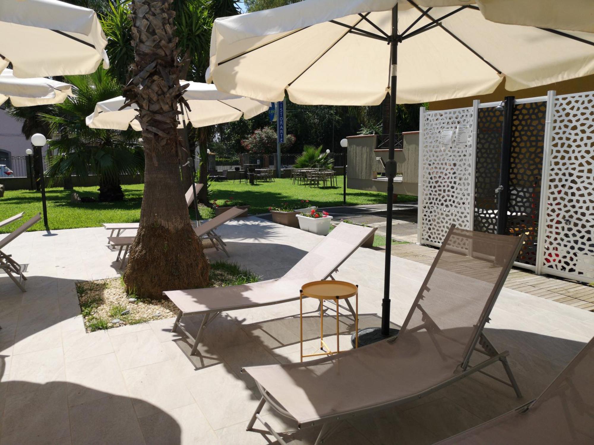 Oasi Park Hotel Mascali Bagian luar foto